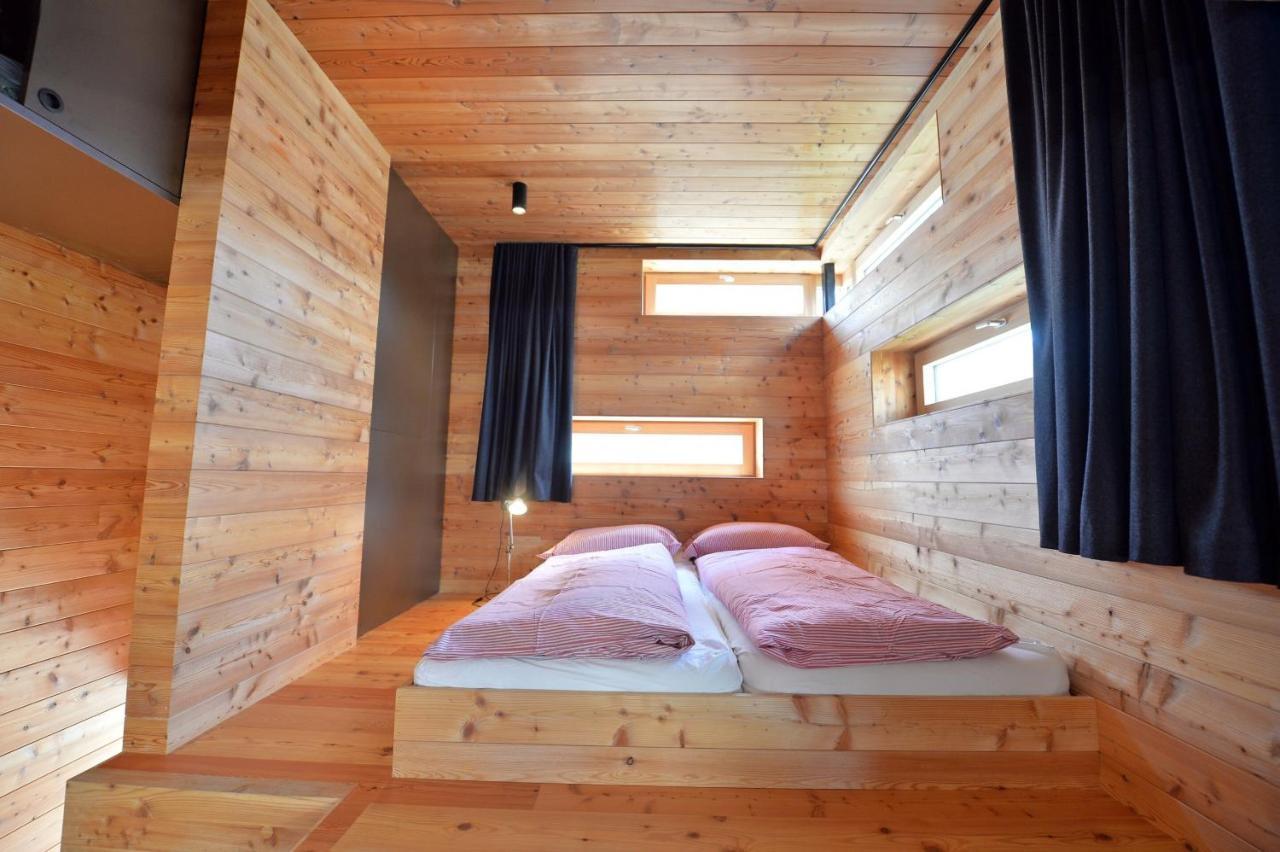 Design Lodge The Cube Urtijëi Dış mekan fotoğraf